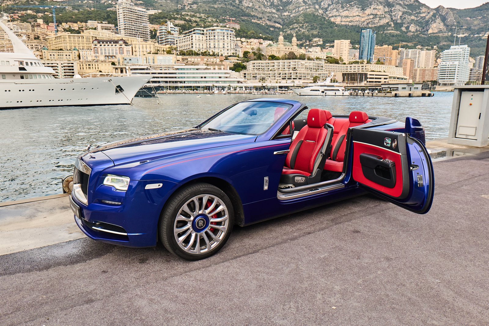 Rolls Royce Dawn — photo 7